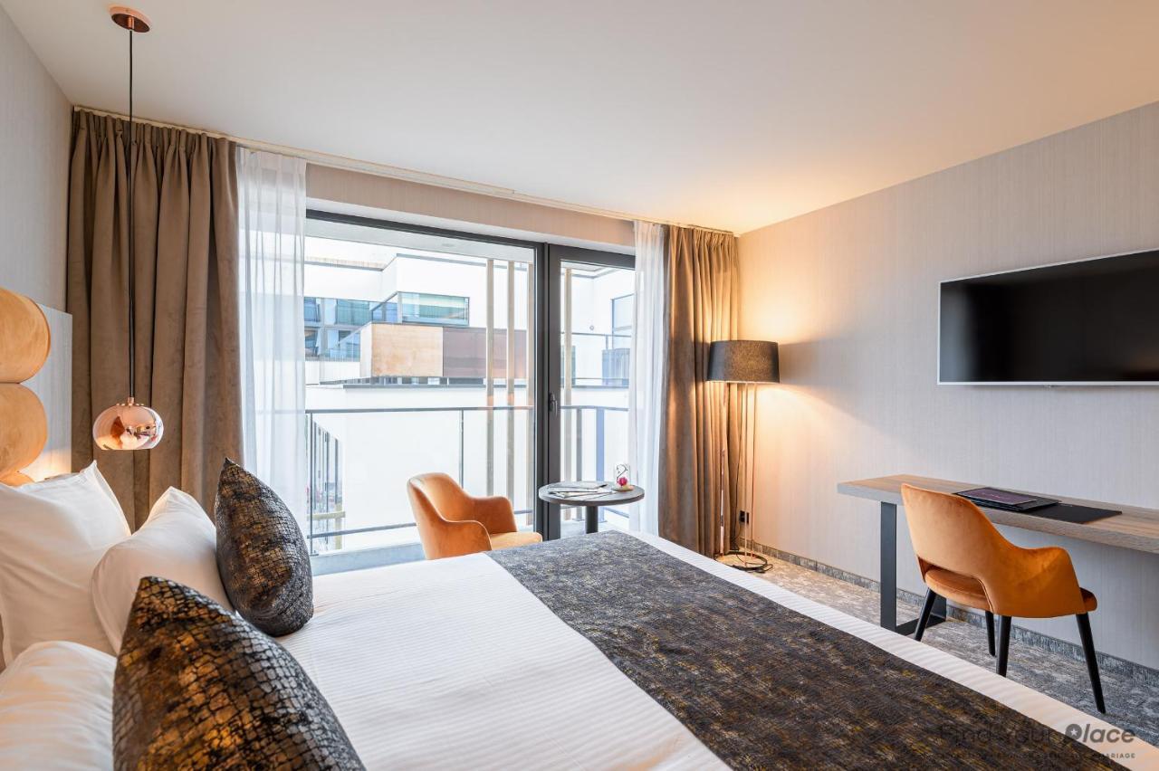 Hotel Restaurant Van Der Valk Nivelles-Sud Exterior photo