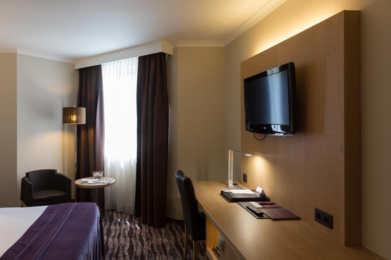 Hotel Restaurant Van Der Valk Nivelles-Sud Exterior photo
