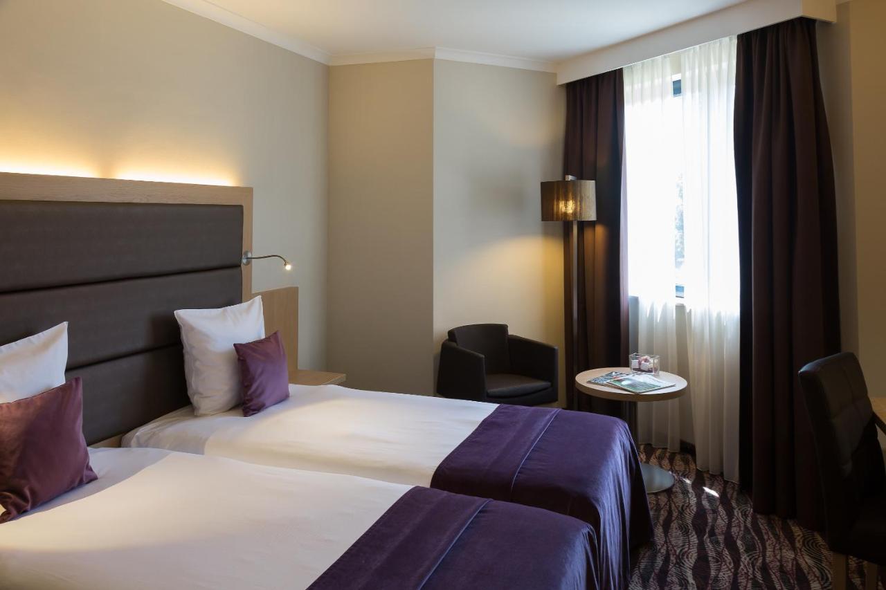 Hotel Restaurant Van Der Valk Nivelles-Sud Exterior photo